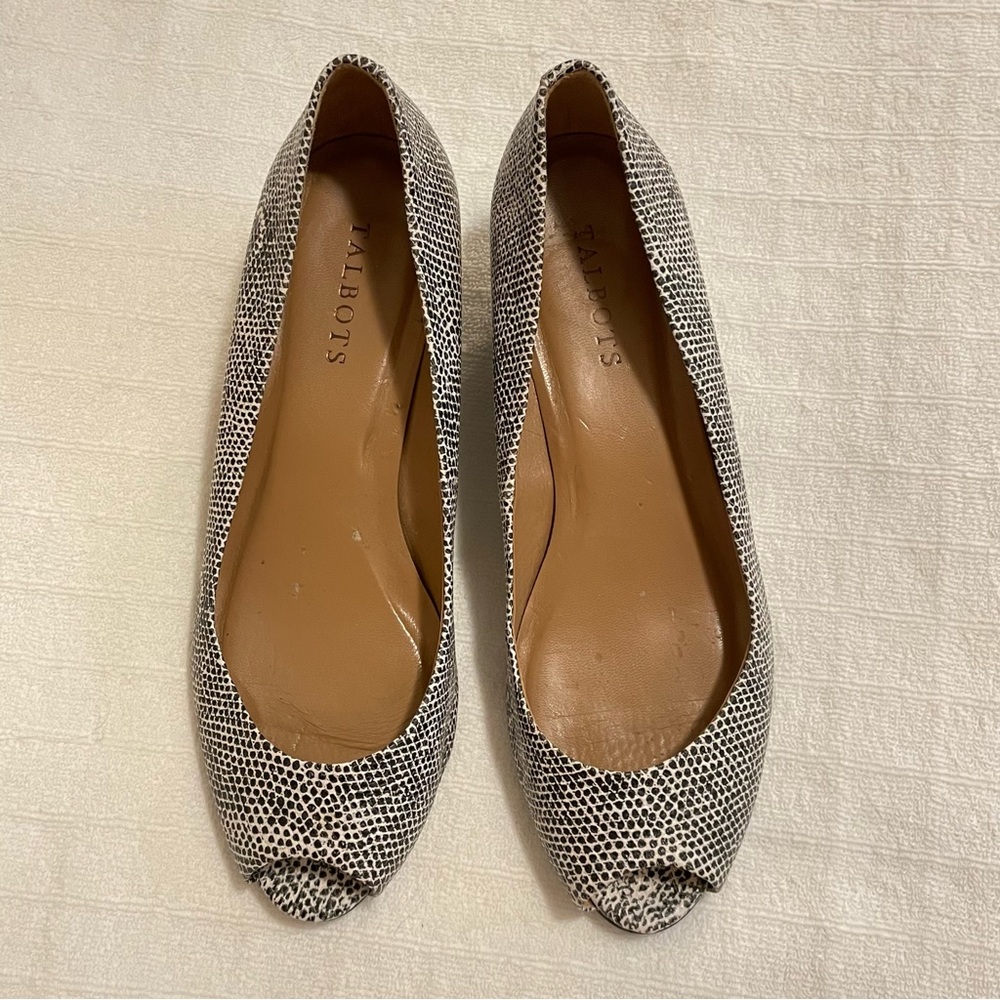 Talbots black and white peep toe wedges